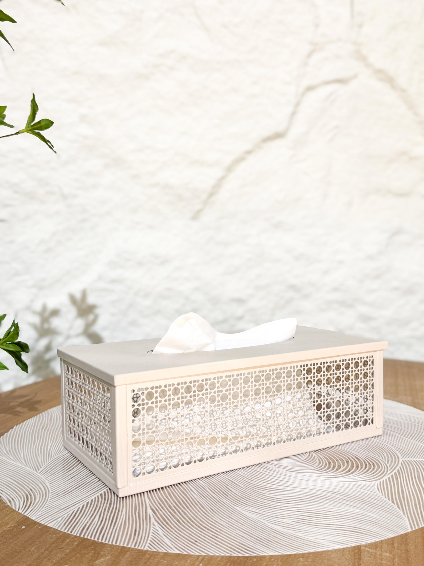 Interlace Tissue Box